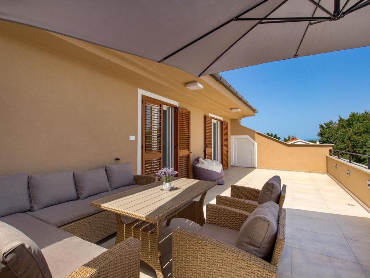 Villa Matea - Mlk150 By Interhome Dobrinj Bagian luar foto