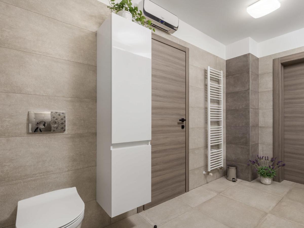 Villa Matea - Mlk150 By Interhome Dobrinj Bagian luar foto